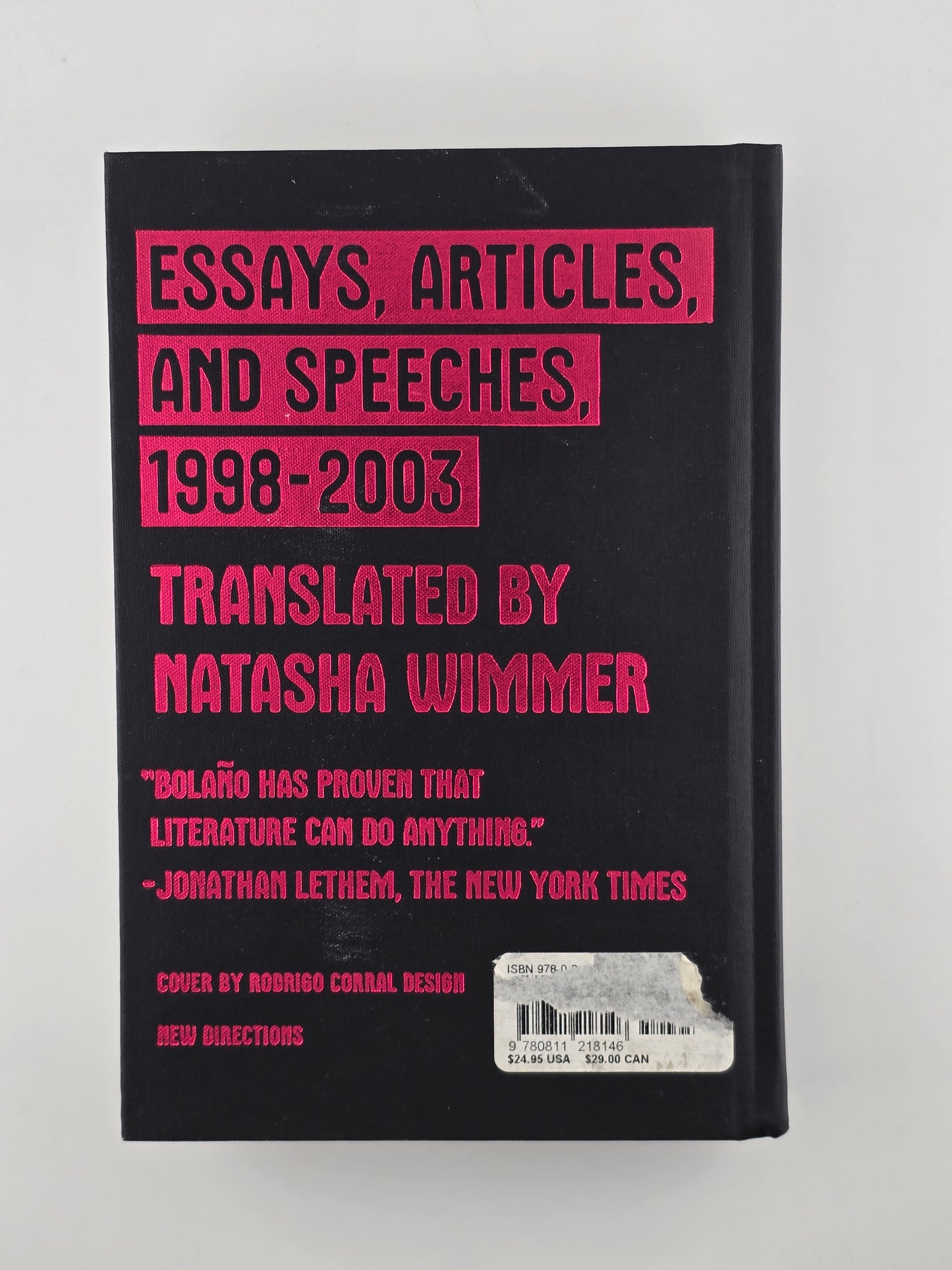 Between Parentheses by Roberto Bolano