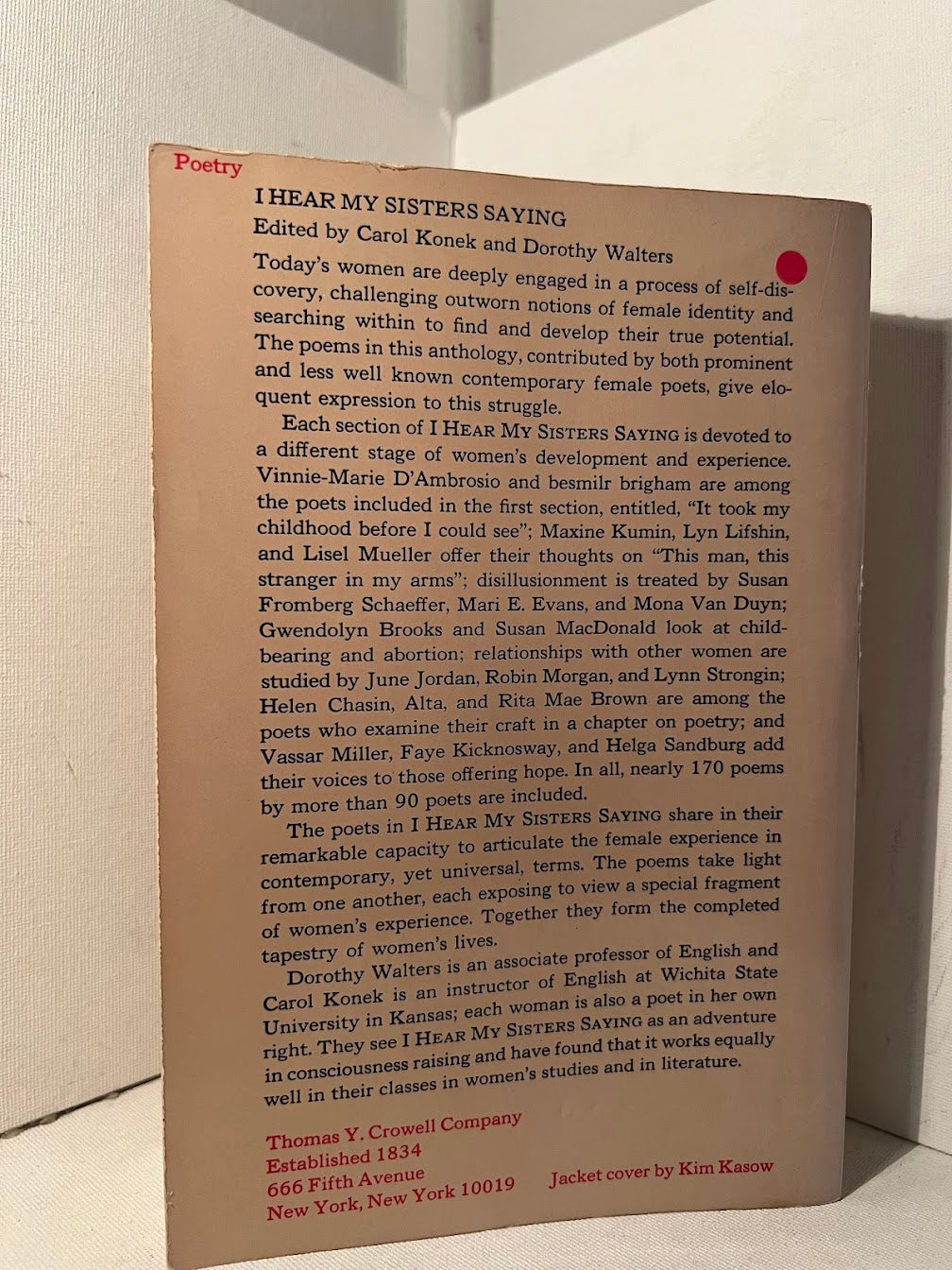 I Hear My Sisters Saying: Poems by Twentieth Century Women