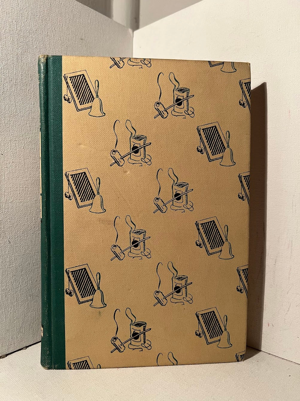 The Illustrated Adventures of Huckleberry Finn by Mark Twain