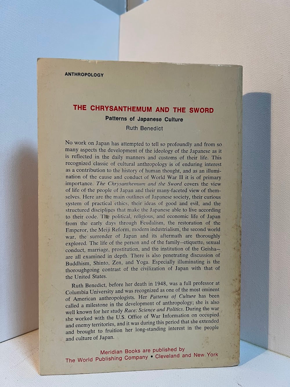 The Chrysanthemum and the Sword by Ruth Benedict