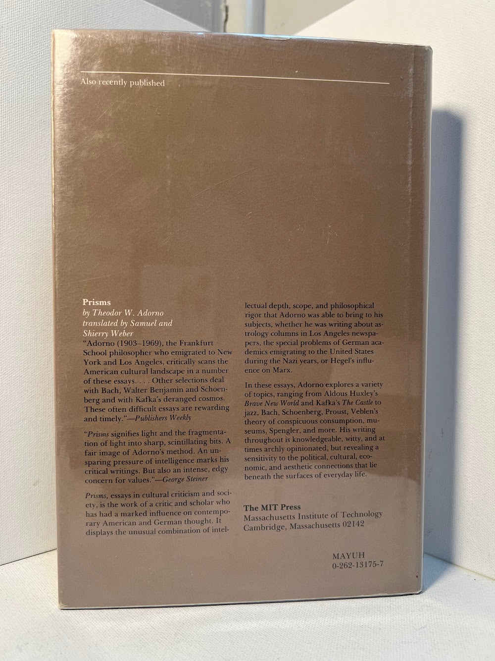 Outsiders - A Study in Life and Letters by Hans Mayer