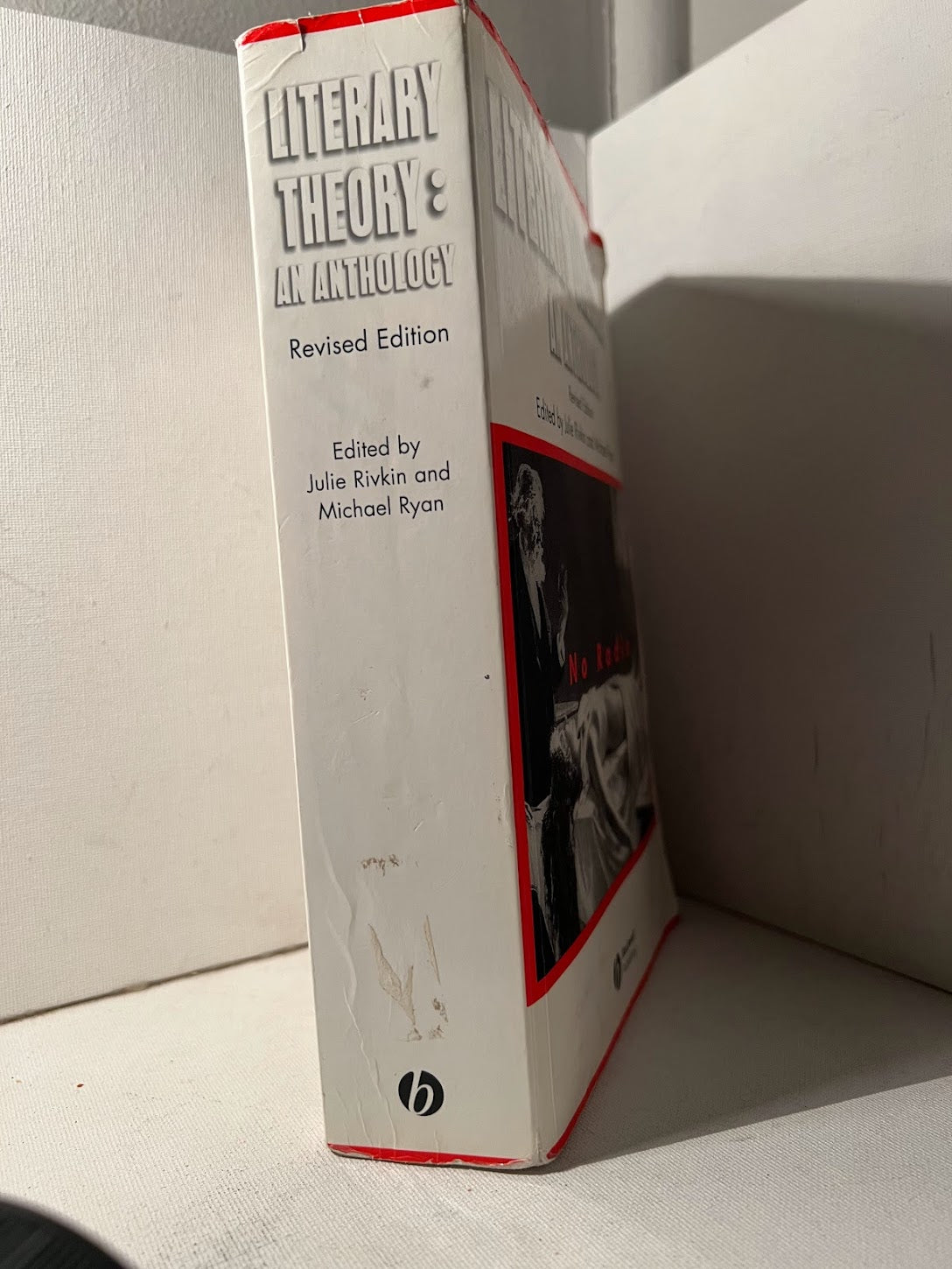 Literary Theory: An Anthology edited by Julie Rivkin and Michael Ryan