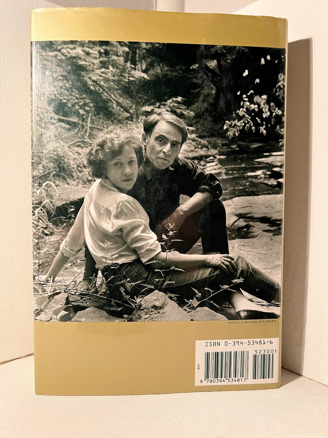 Shadows of Forgotten Ancestors by Carl Sagan and Ann Druyan