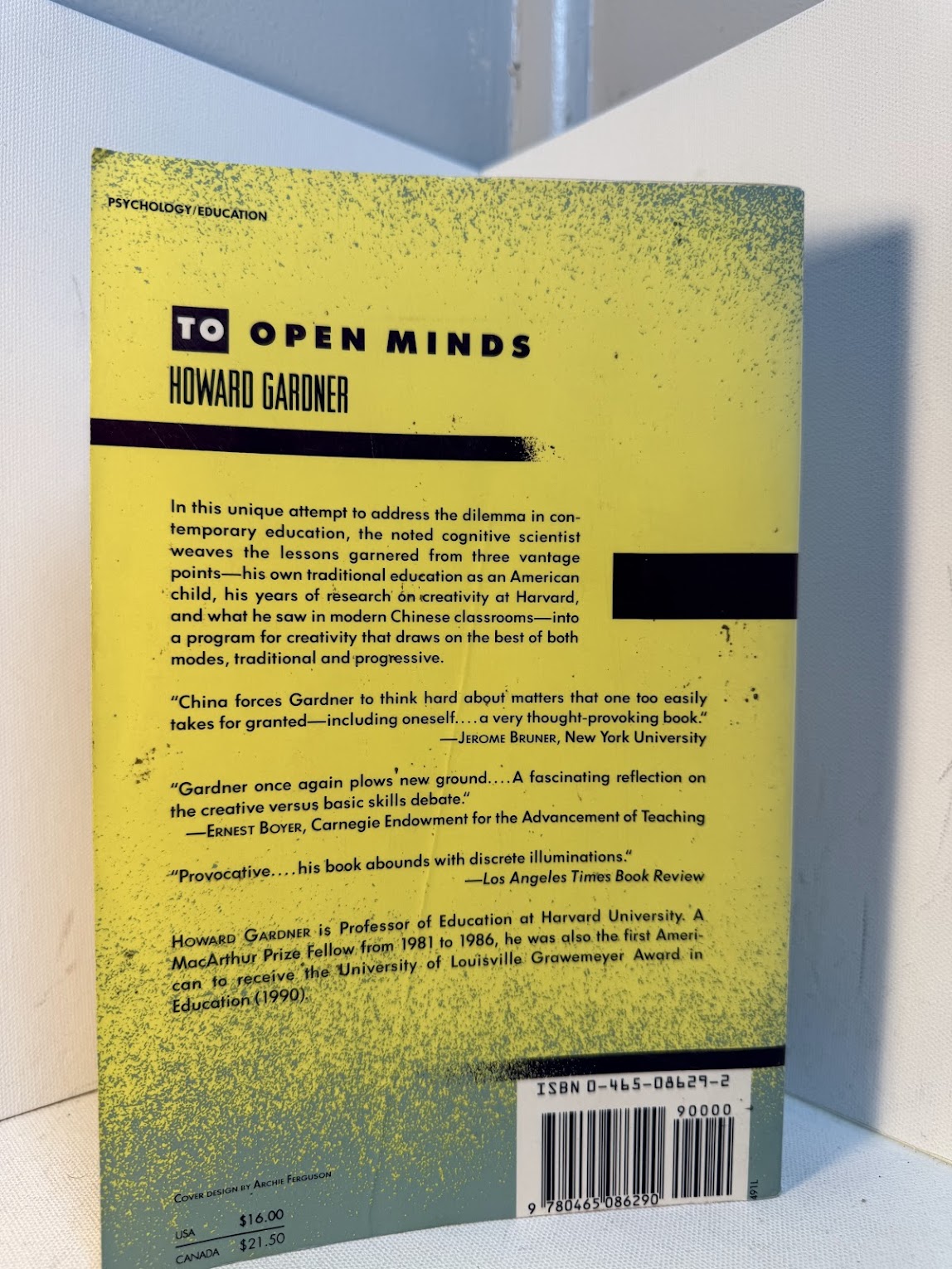 To Open Minds by Howard Gardner