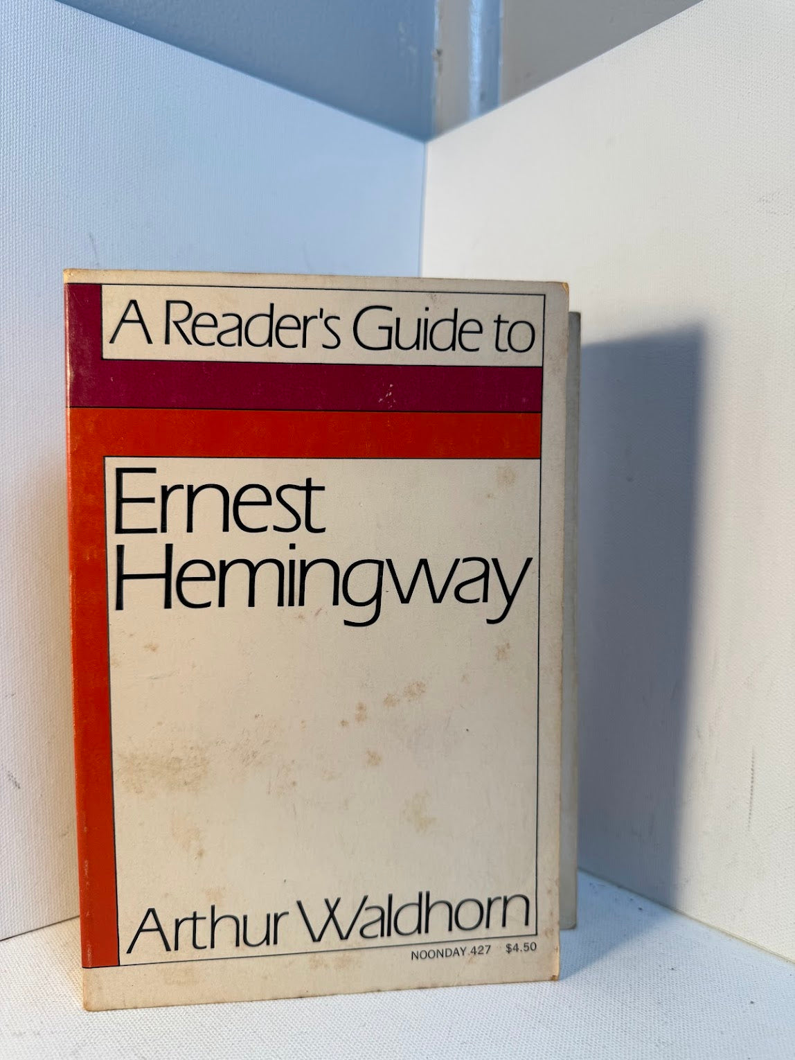 A Reader's Guide to William Faulkner and Ernest Hemingway