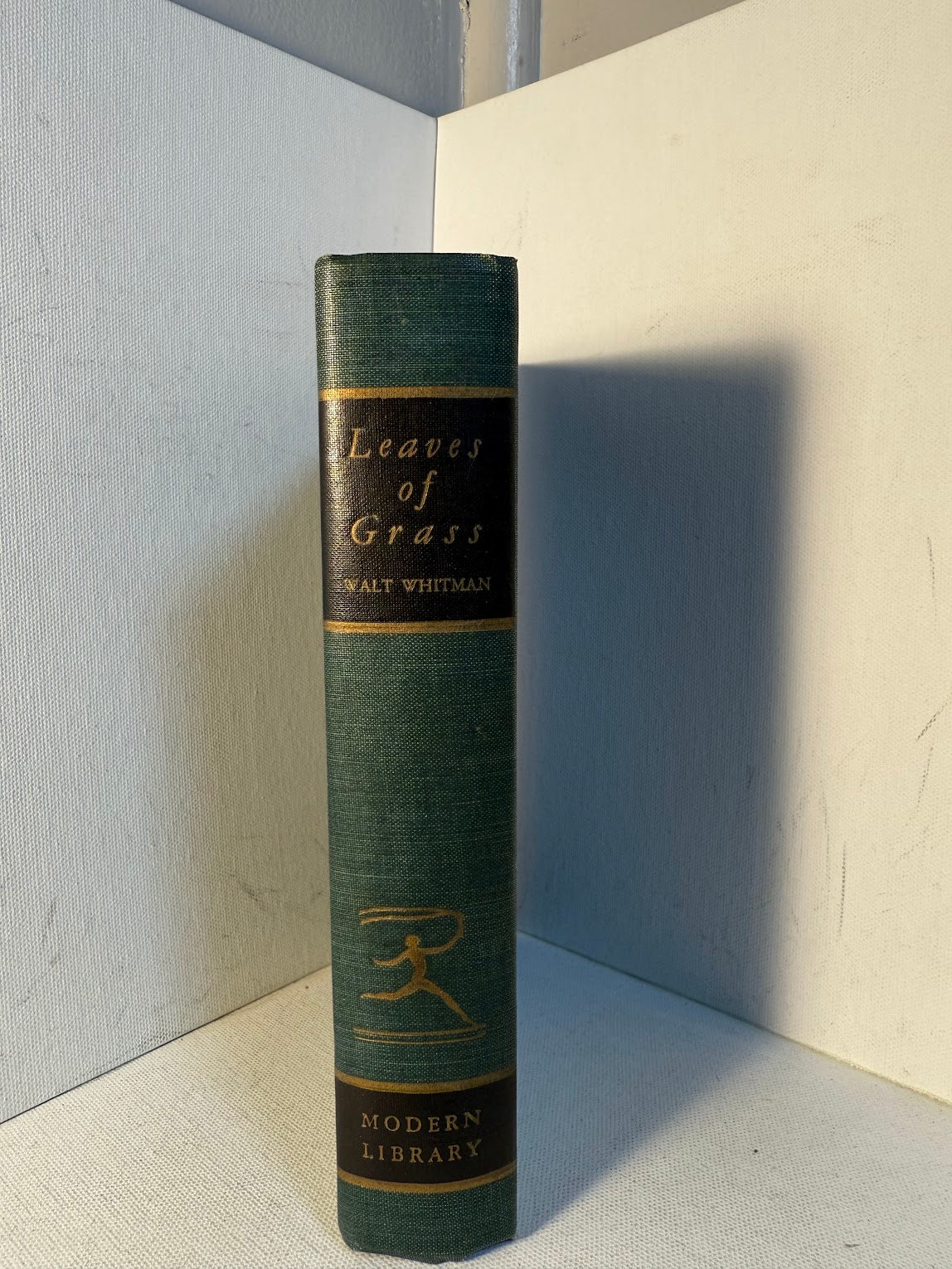 Leaves of Grass by Walt Whitman