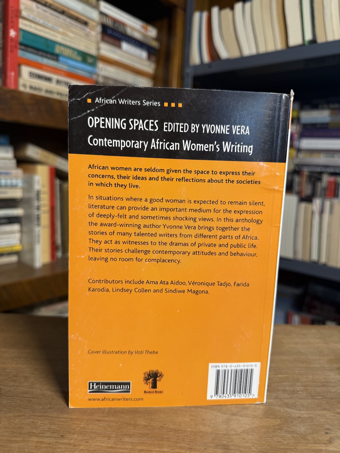 Opening Spaces - Contemporary African Women's Writing edited by Yvonne Vera