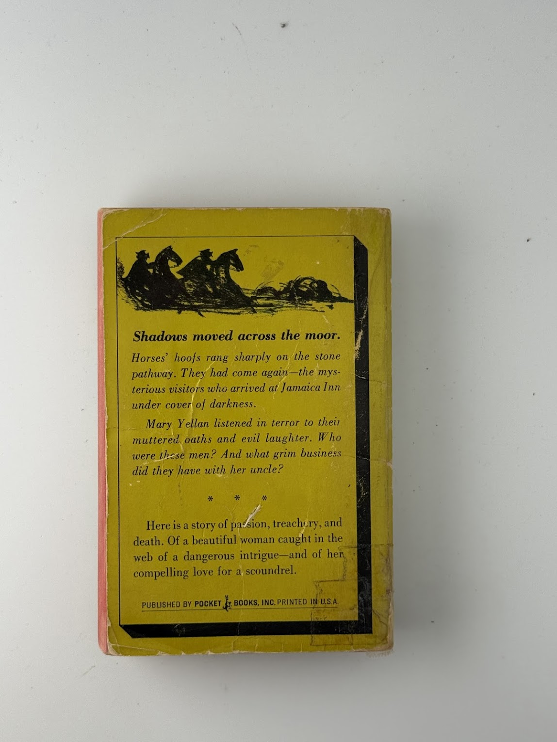 Jamaica Inn by Daphne du Maurier