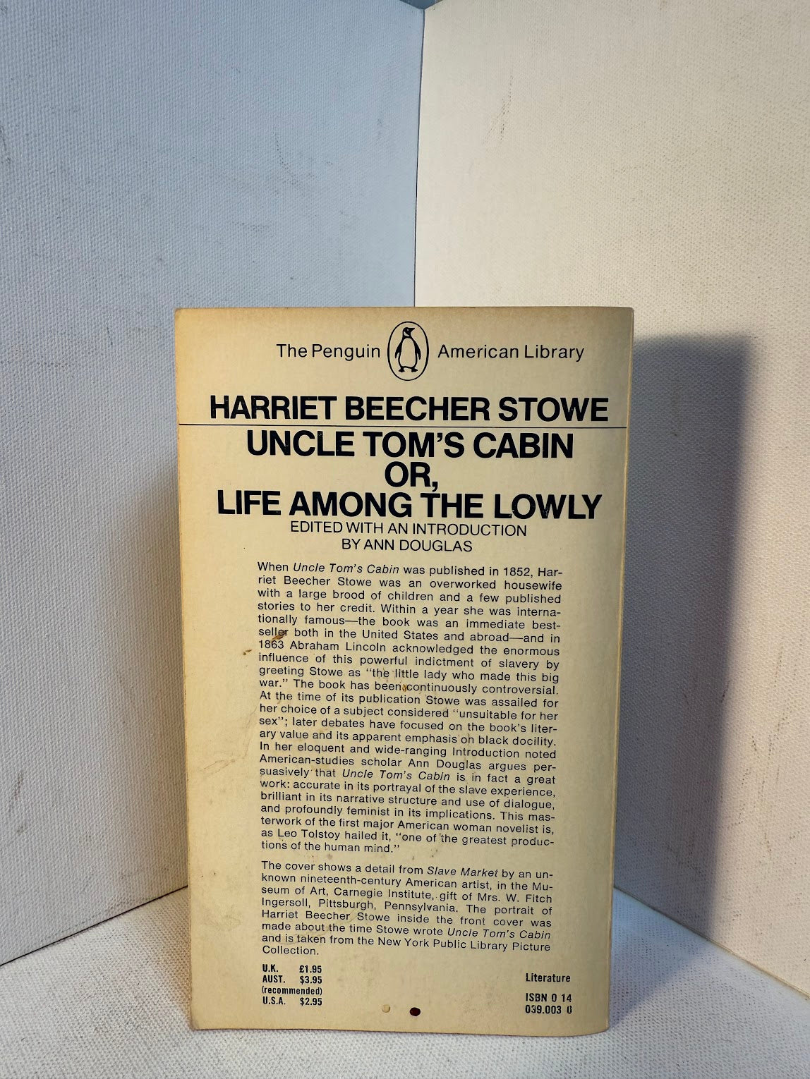 Uncle Tom's Cabin by Harriet Beecher Stowe