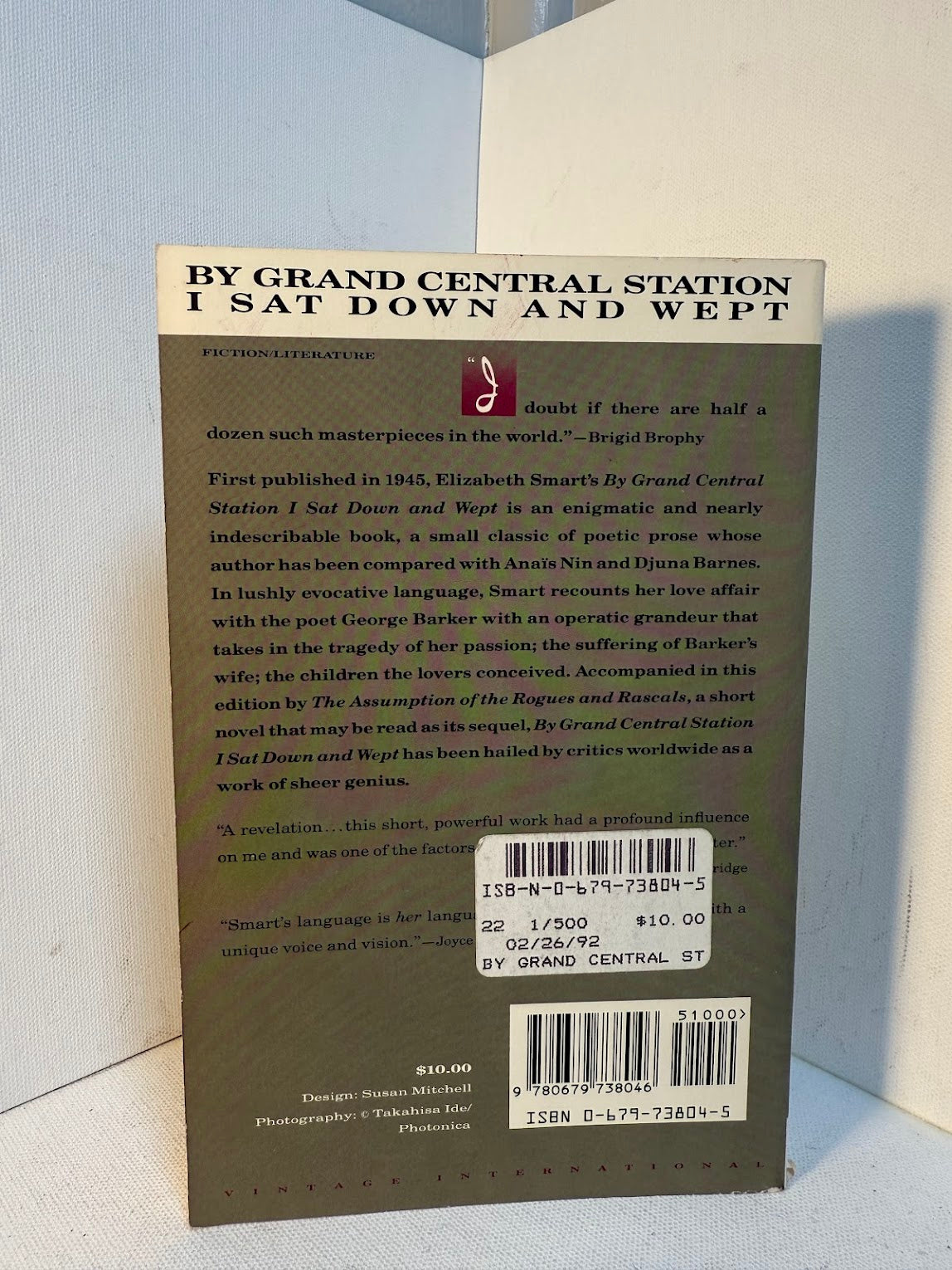 By Grand Central Station I Sat Down And Wept by Elizabeth Smart