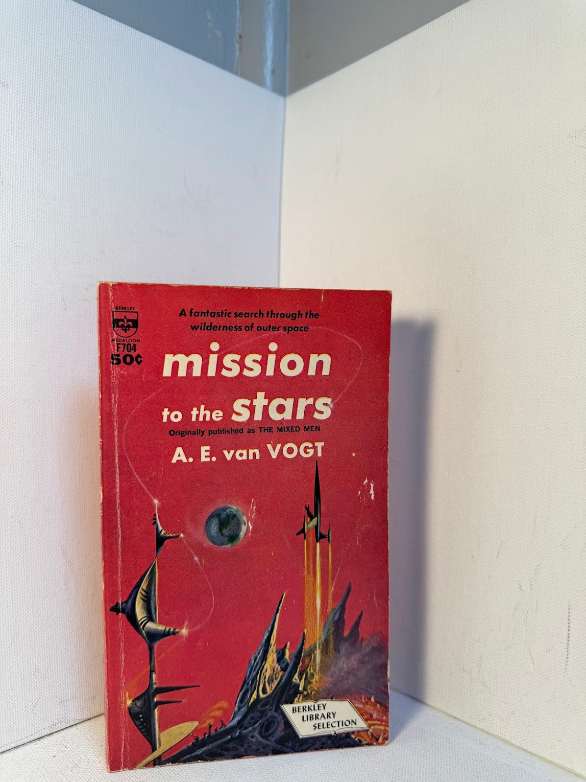 Mission to the Stars by A.E. van Vogt