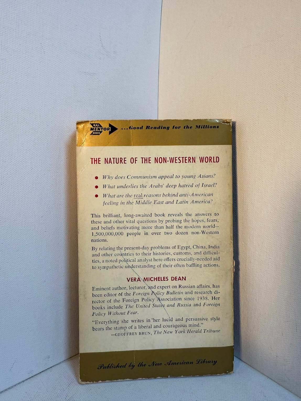 The Nature of the Non-Western World by Vera Micheles Dean
