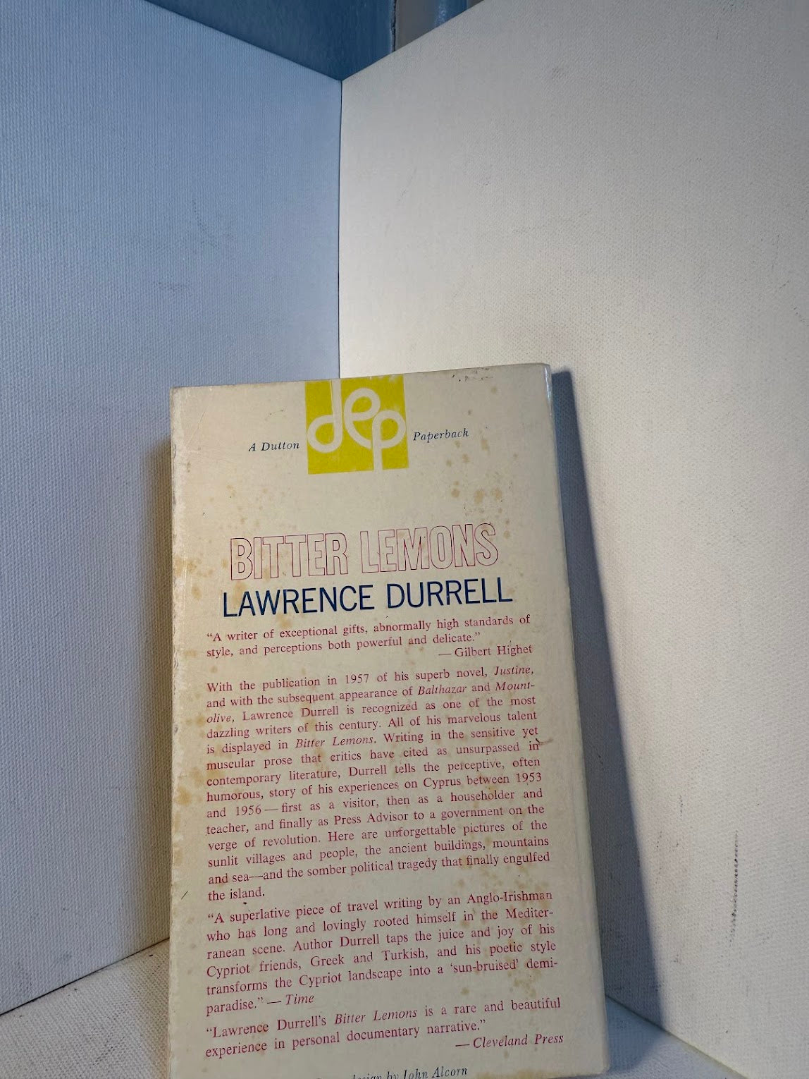 Bitter Lemons by Lawrence Durrell