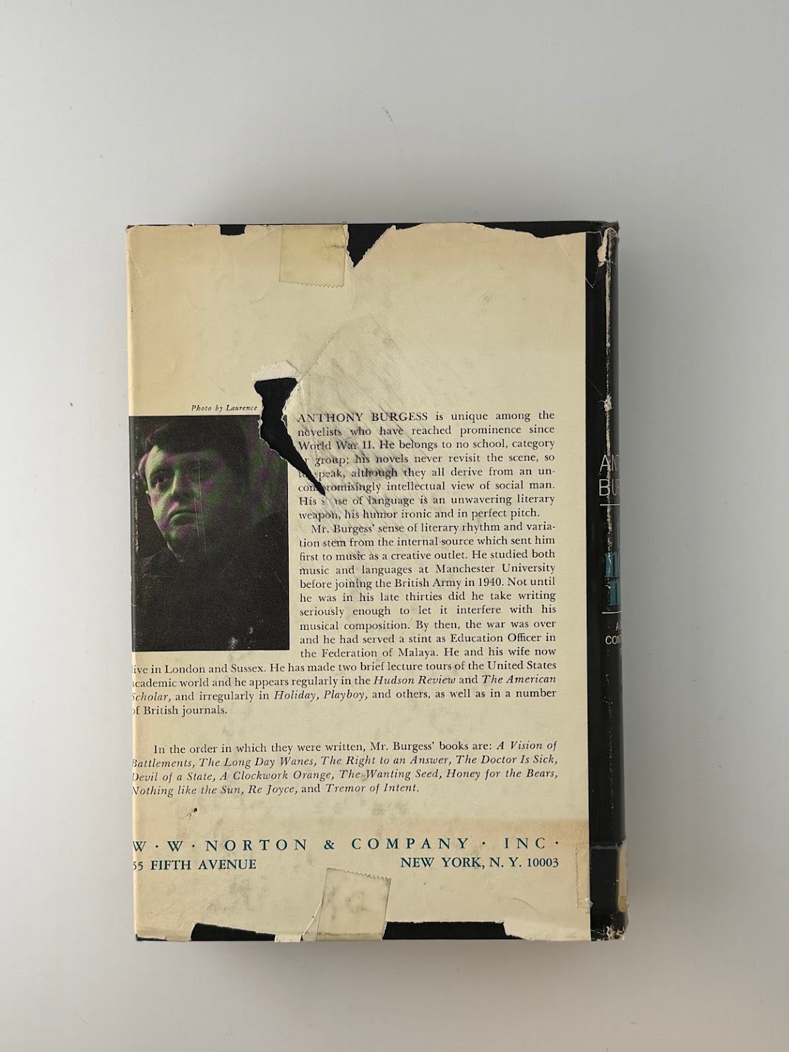 The Novel - A Guide to Contemporary Fiction by Anthony Burgess