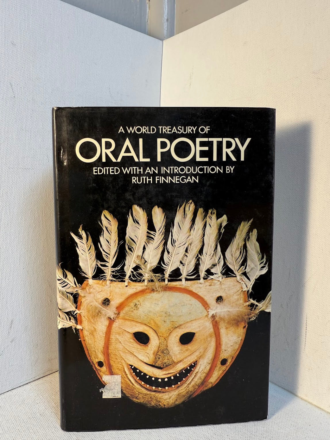 A World Treasury of Oral Poetry edited by Ruth Finnegan