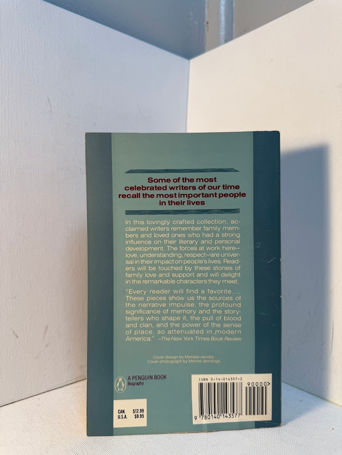 Family Portraits - Remembrances by Twenty Distinguished Writers edited by Carolyn Anthony
