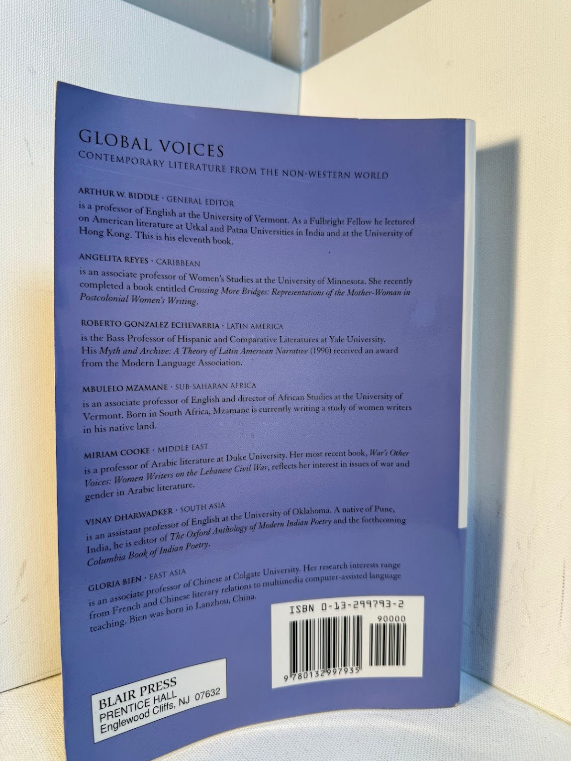 Global Voices - Contemporary Literature from the Non-Western World