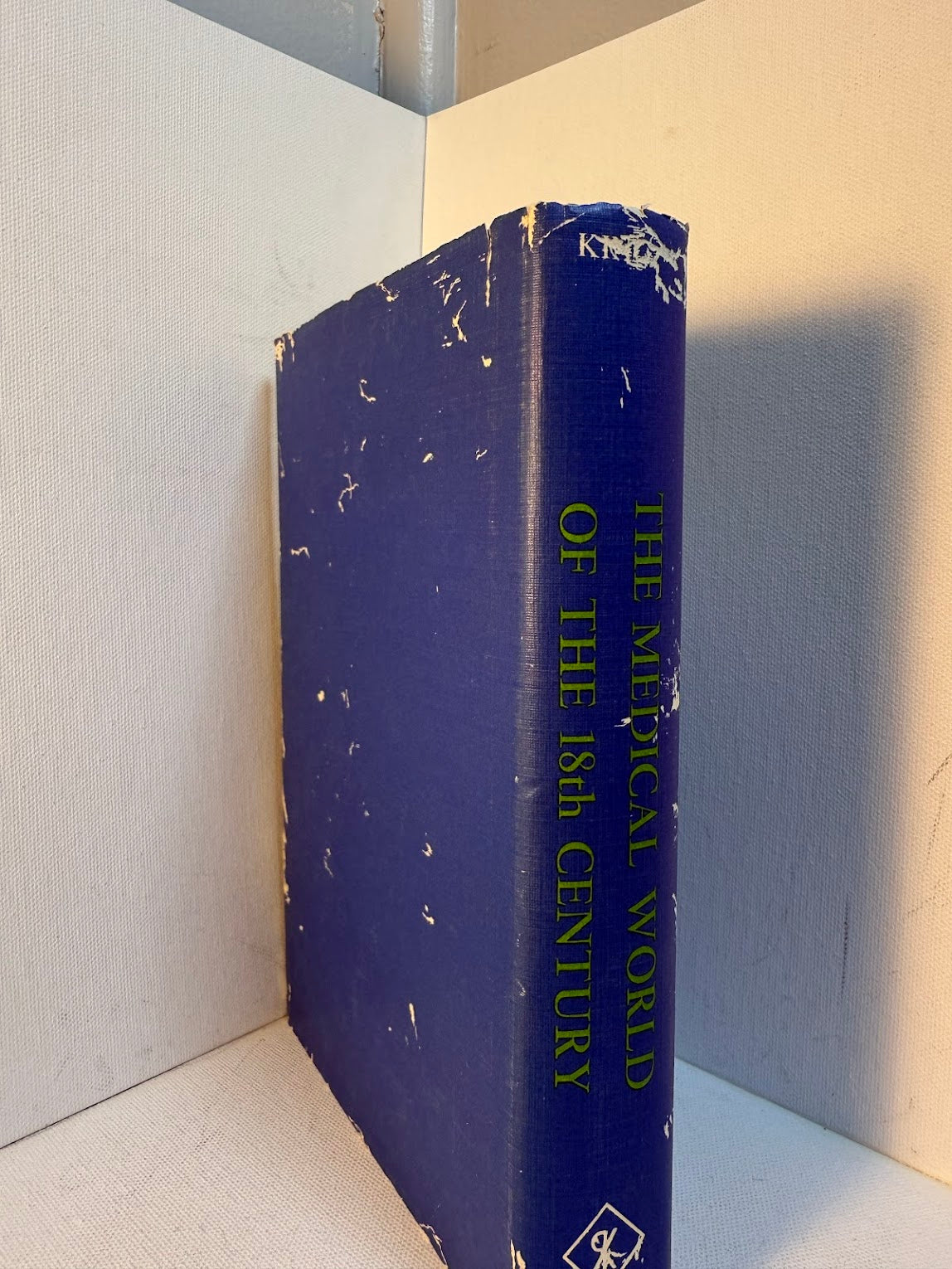 The Medical World of the 18th Century by Lester King
