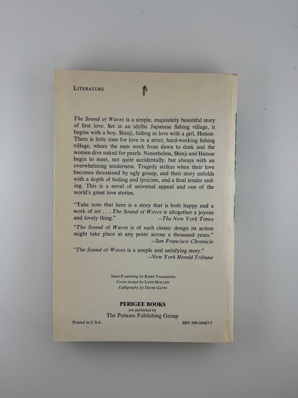 The Sound of the Waves by Yukio Mishima