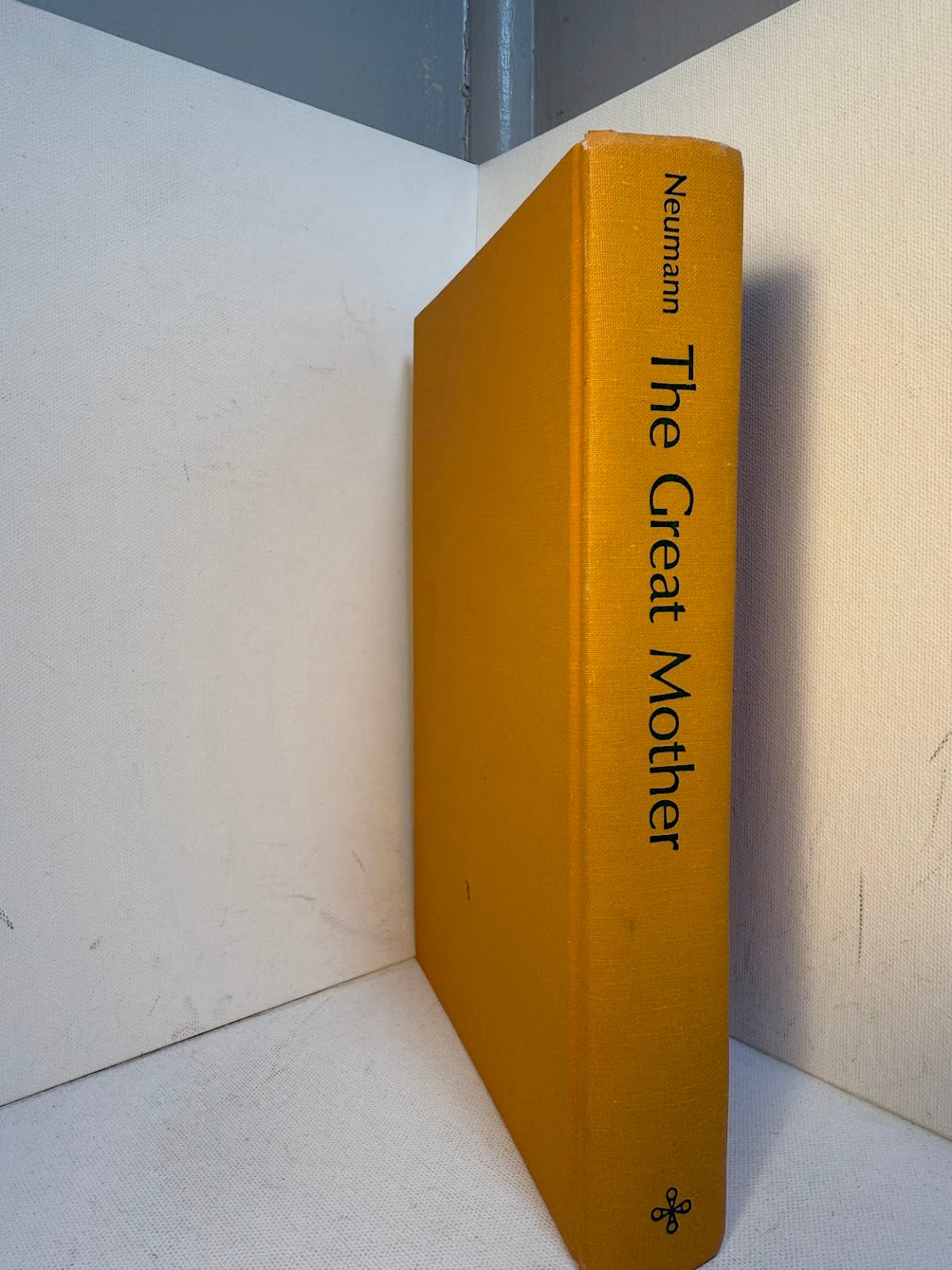 The Great Mother by Erich Neumann