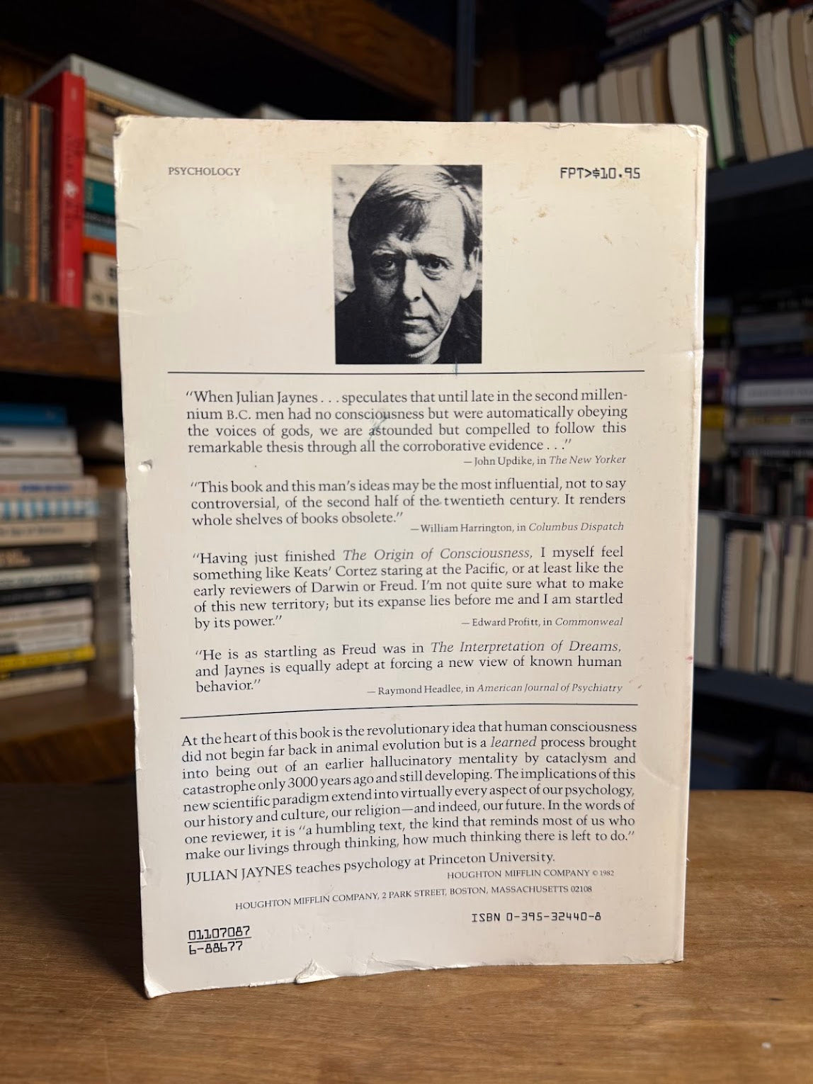 The Origin of Consciousness in the Breakdown of the Bicameral Mind in Julian Jaynes