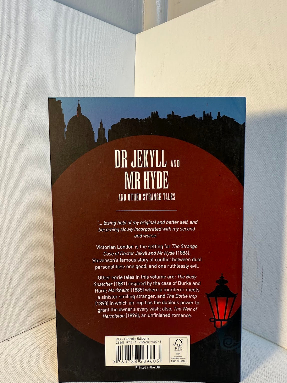 Dr Jekyll and Mr Hyde and Other Strange Tales by Stevenson