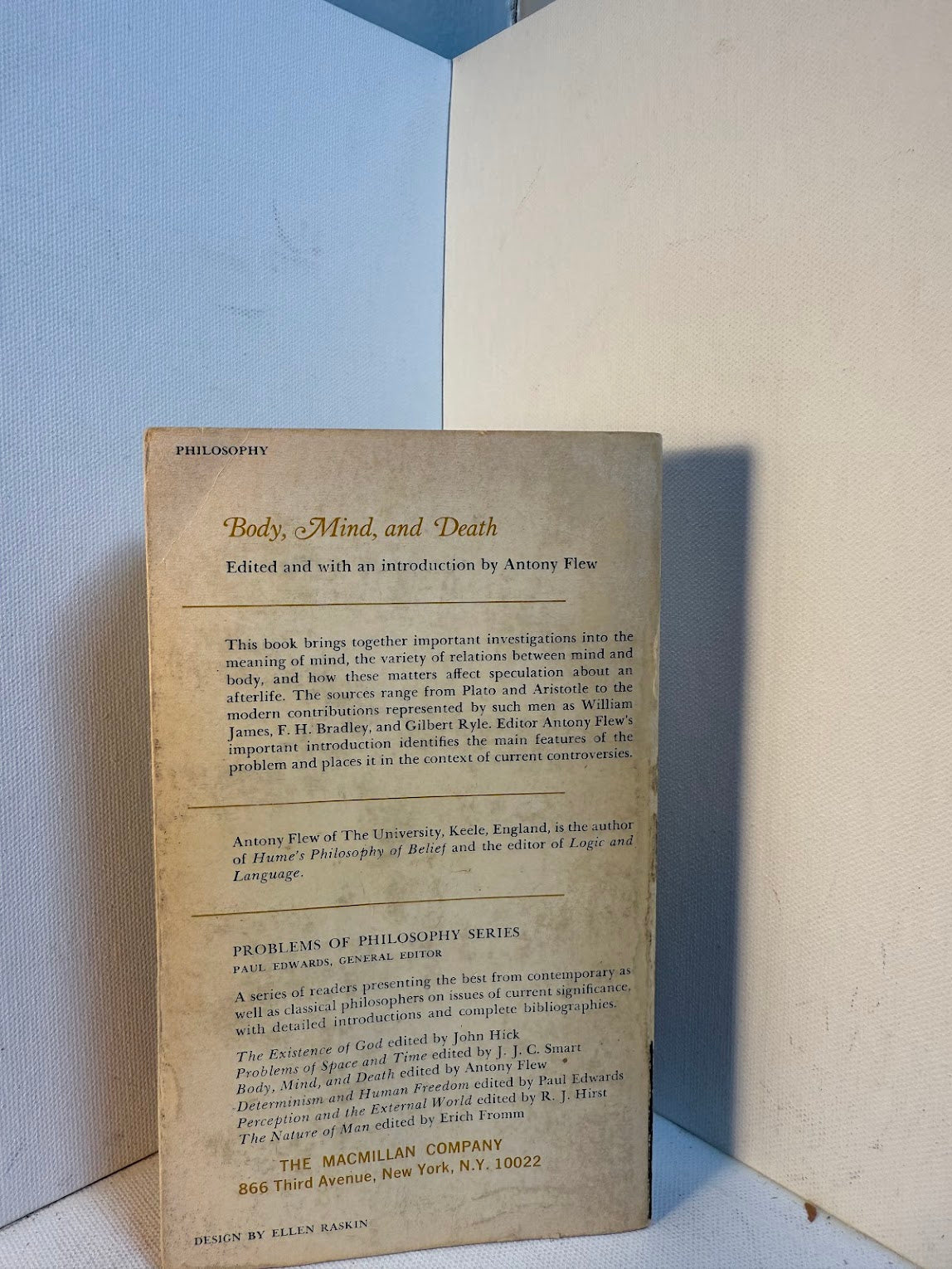 Body, Mind and Death edited by Anthony Flew