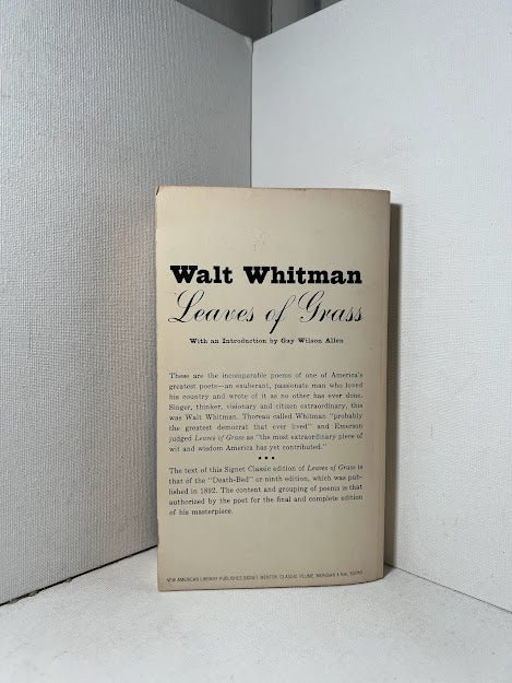 Leaves of Grass by Walt Whitman