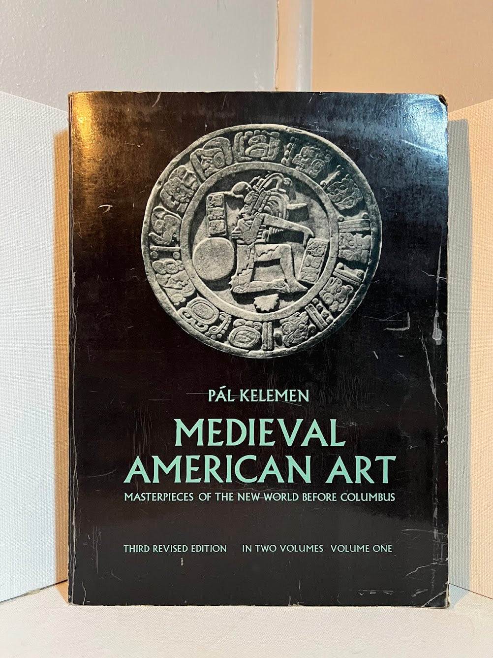 Medieval American Art by Pal Kelemen