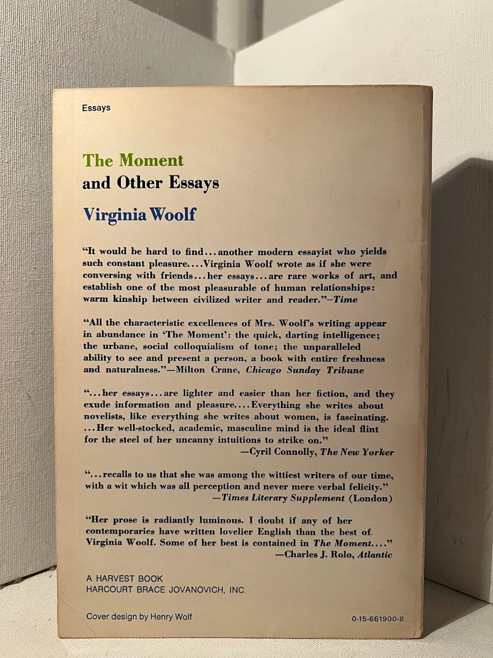 The Moment and Other Essays by Virginia Woolf