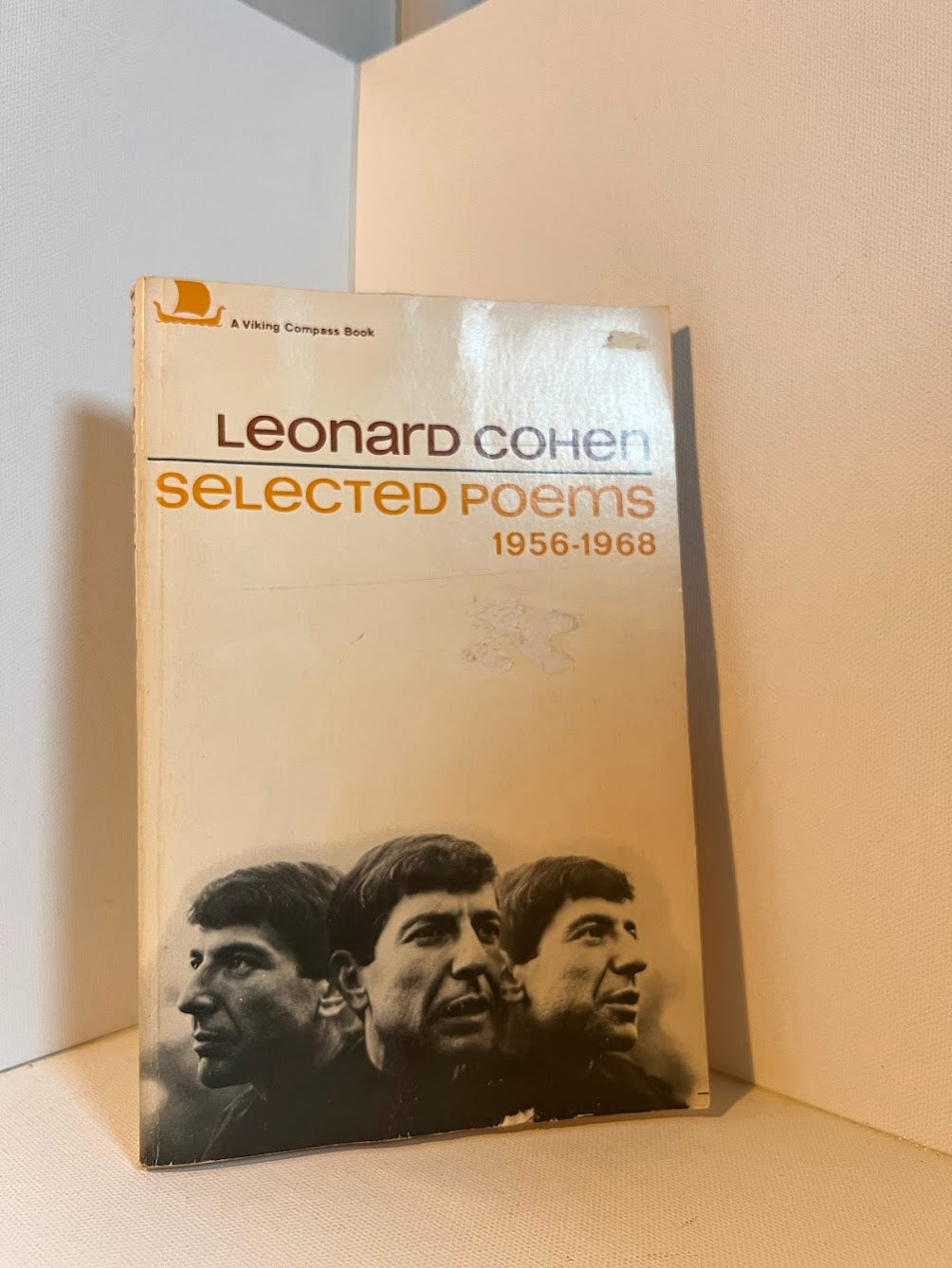 Selected Poems 1956-1968 by Leonard Cohen