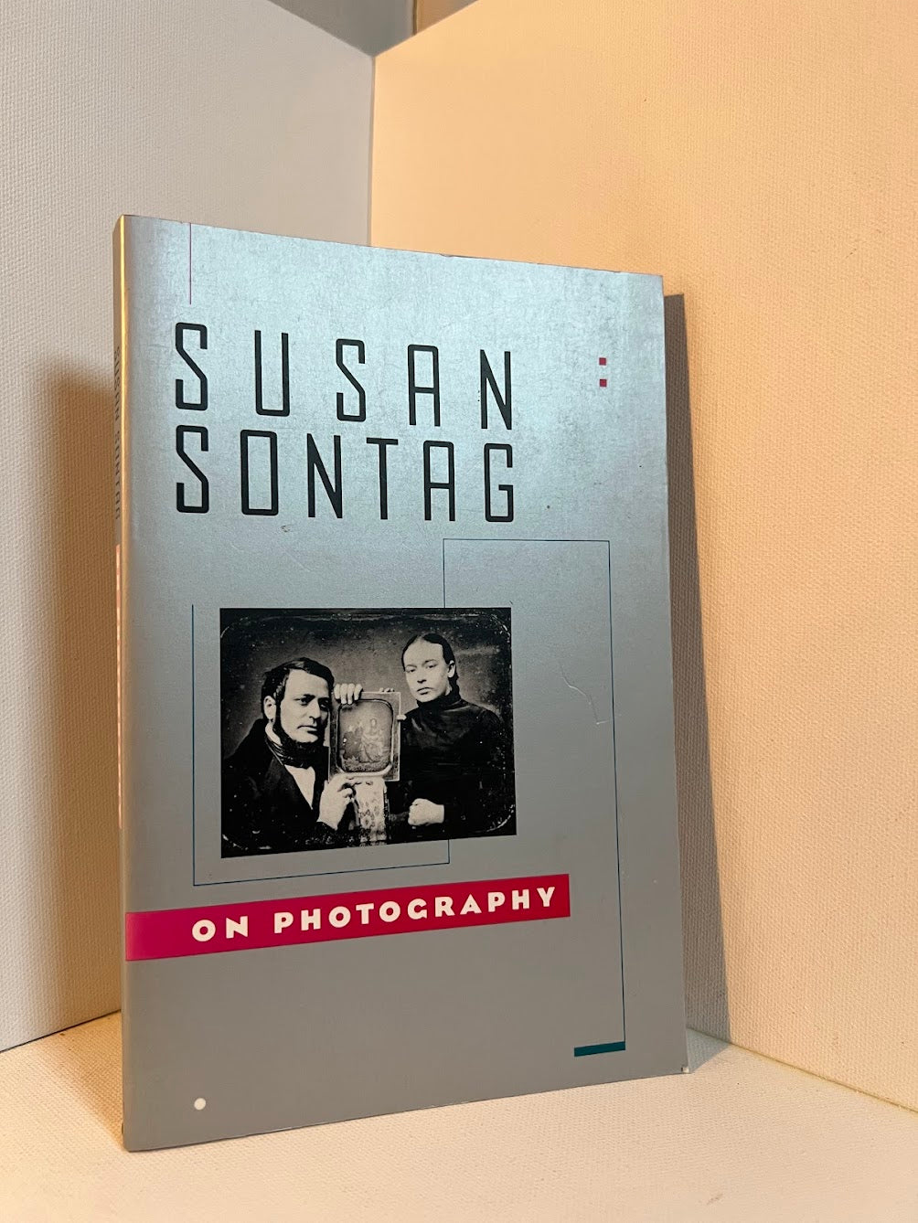 On Photography by Susan Sontag