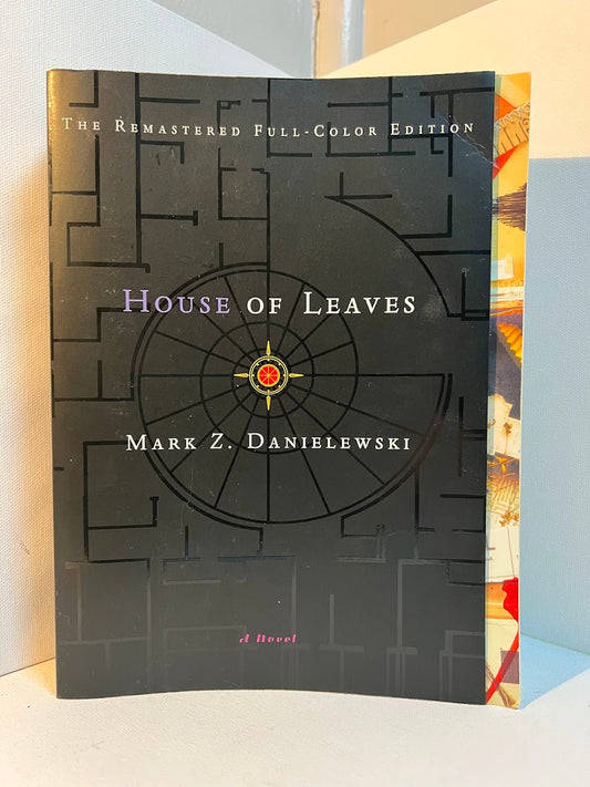 House of Leaves by Mark Z. Danielewski