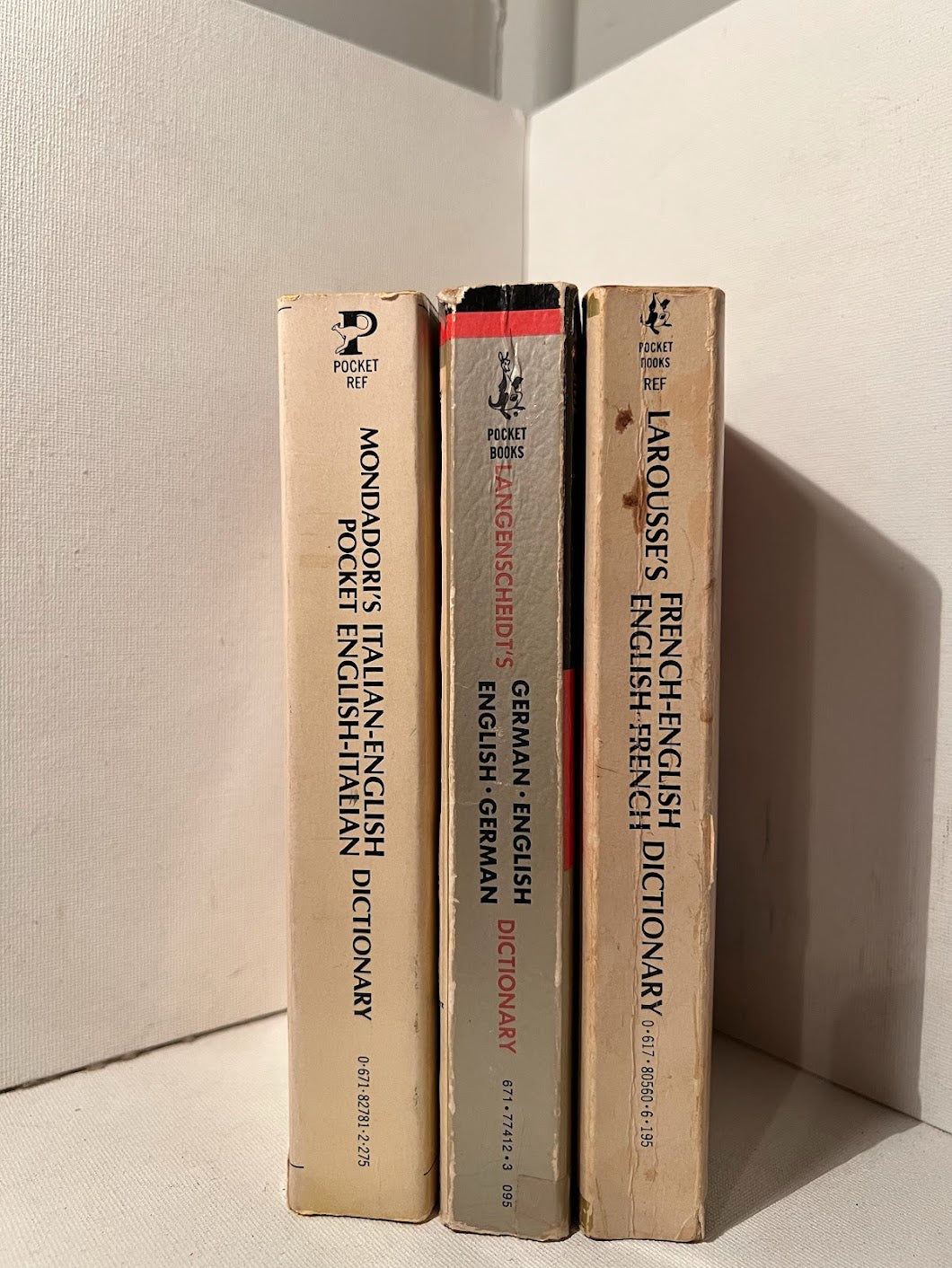 3 pocket dictionaries (Italian, French, German)