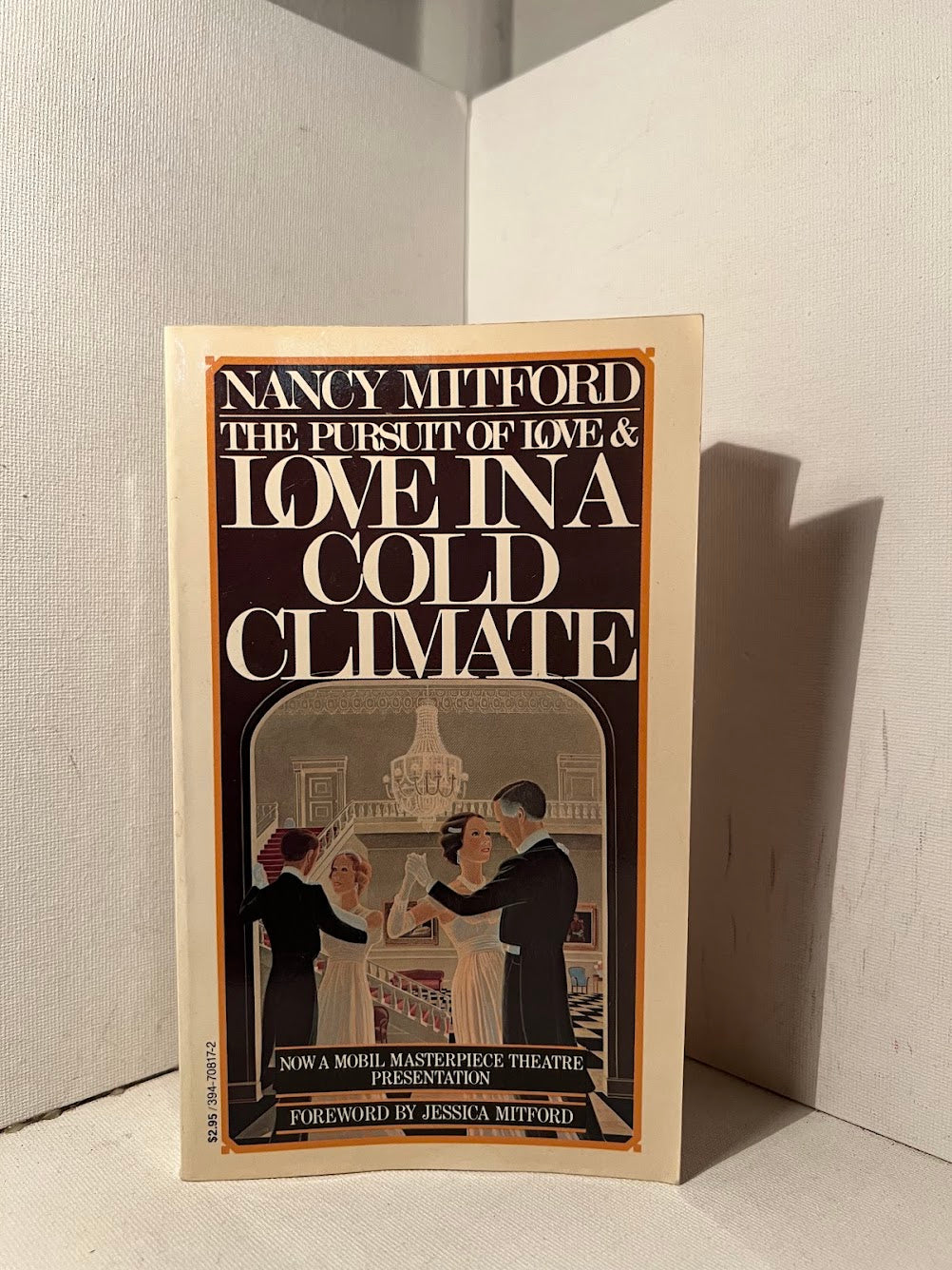 The Pursuit of Love & Love in a Cold Climate by Nancy Mitford