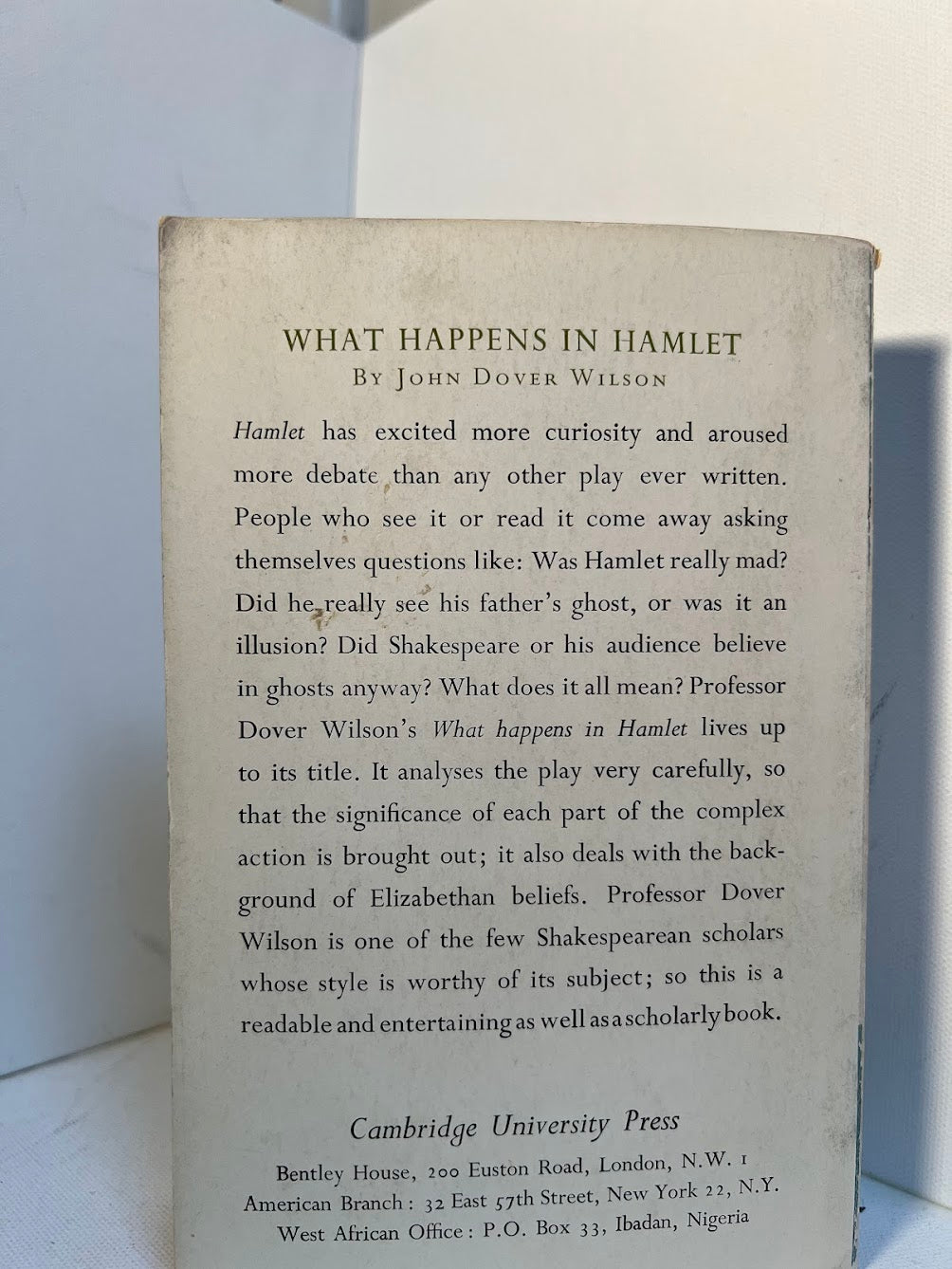 What Happens in Hamlet by John Dover Wilson