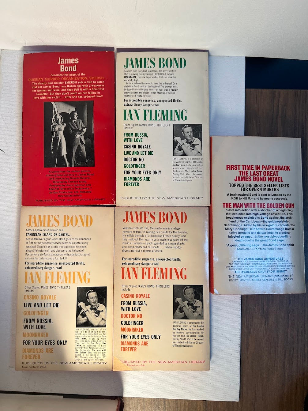 Lot of vintage James Bond Ian Fleming paperbacks