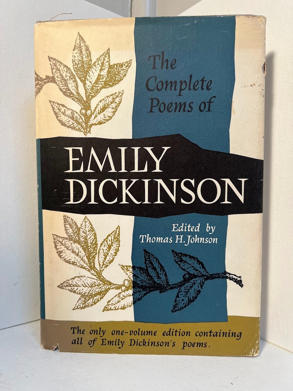 The Complete Poems of Emily Dickinson