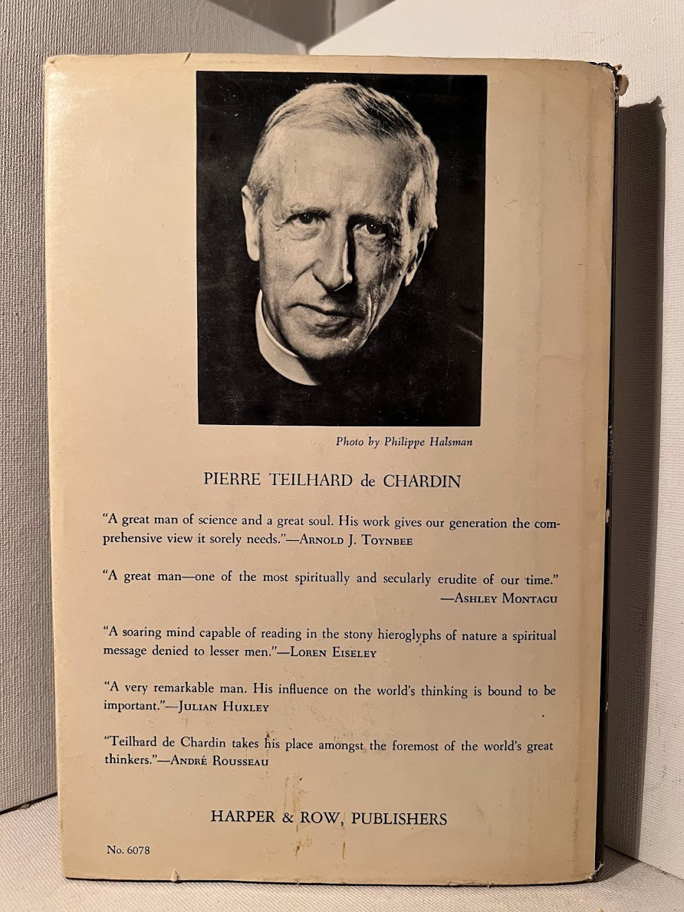 The Divine Milieu by Pierre Teilhard de Chardin