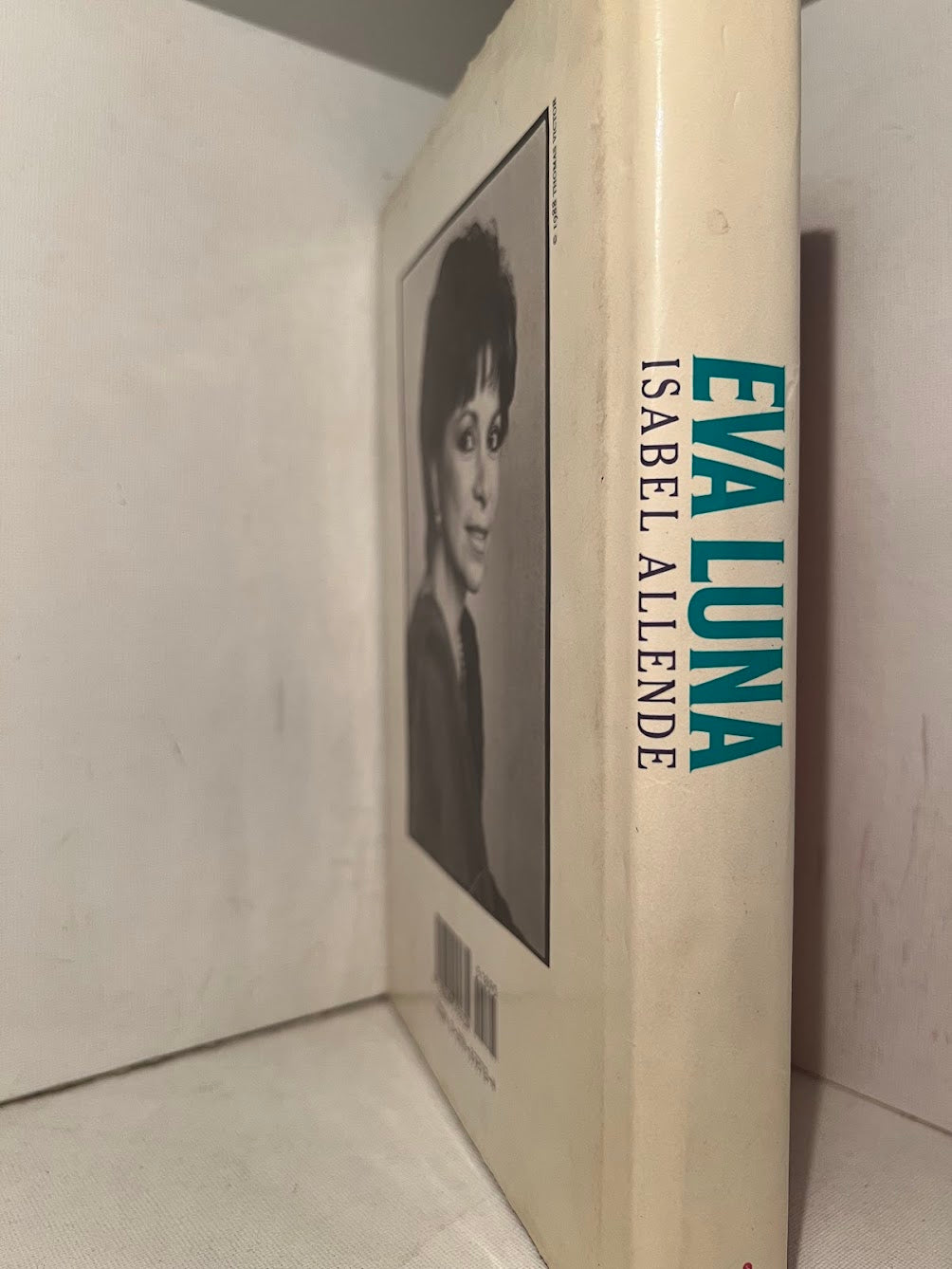 Eva Luna by Isabel Allende