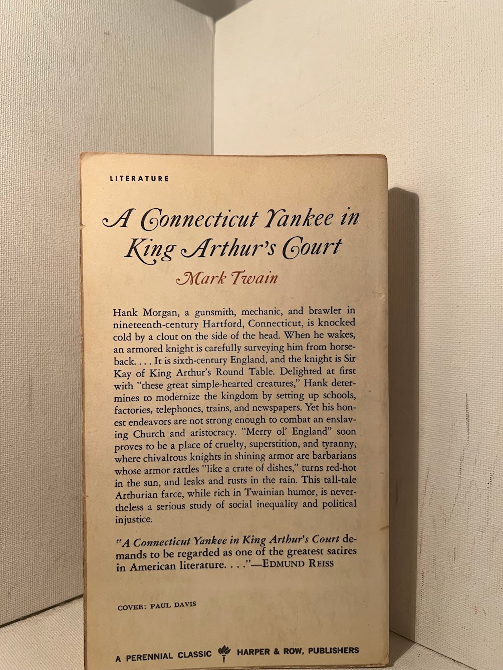 A Connecticut Yankee in King Arthur's Court by Mark Twain