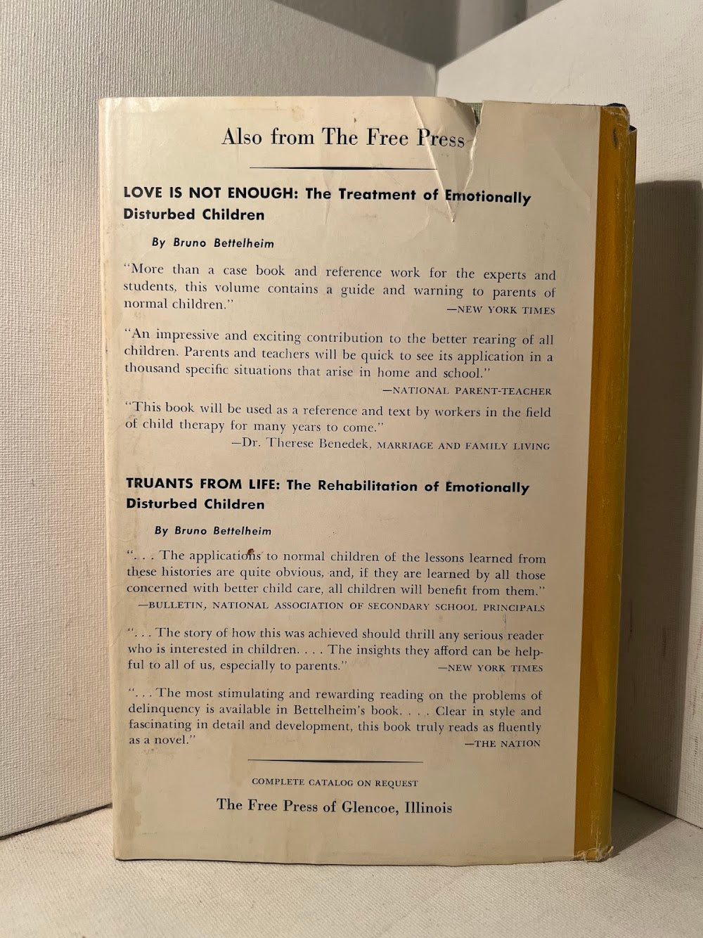 The Informed Heart - Autonomy in a Mass Age by Bruno Bettelheim