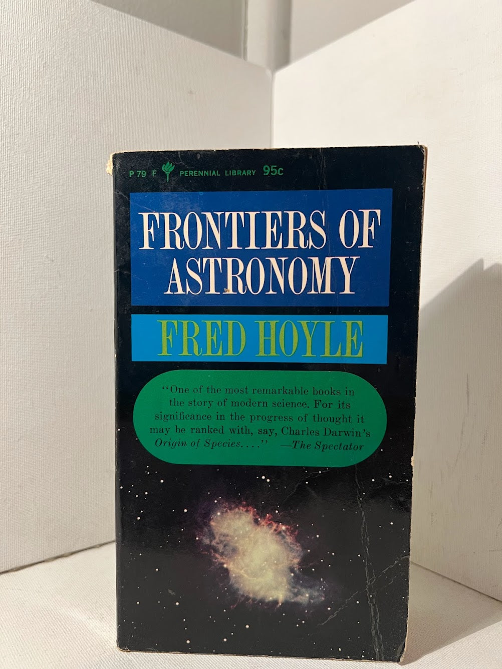 Frontiers of Astronomy by Fred Hoyle