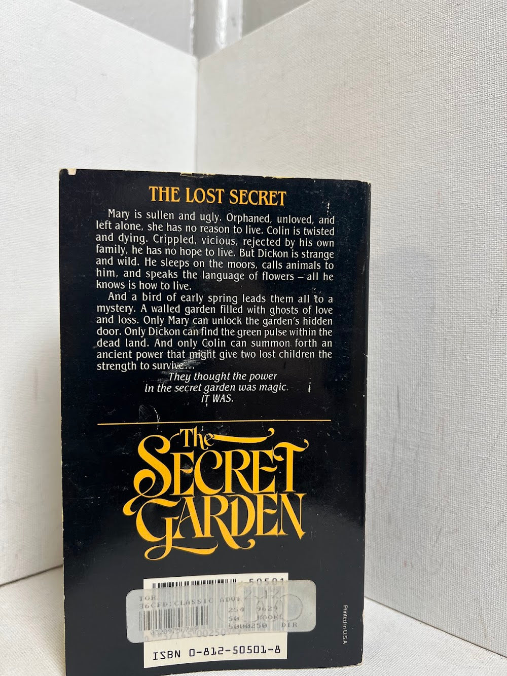 The Secret Garden by Frances Hodgson Burnett