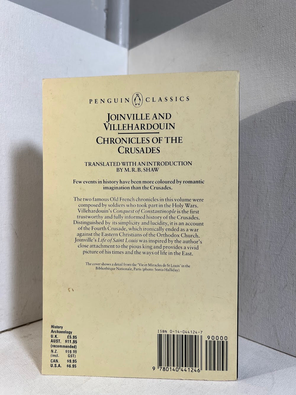 Chronicles of the Crusades by Joinville and Villehardouin