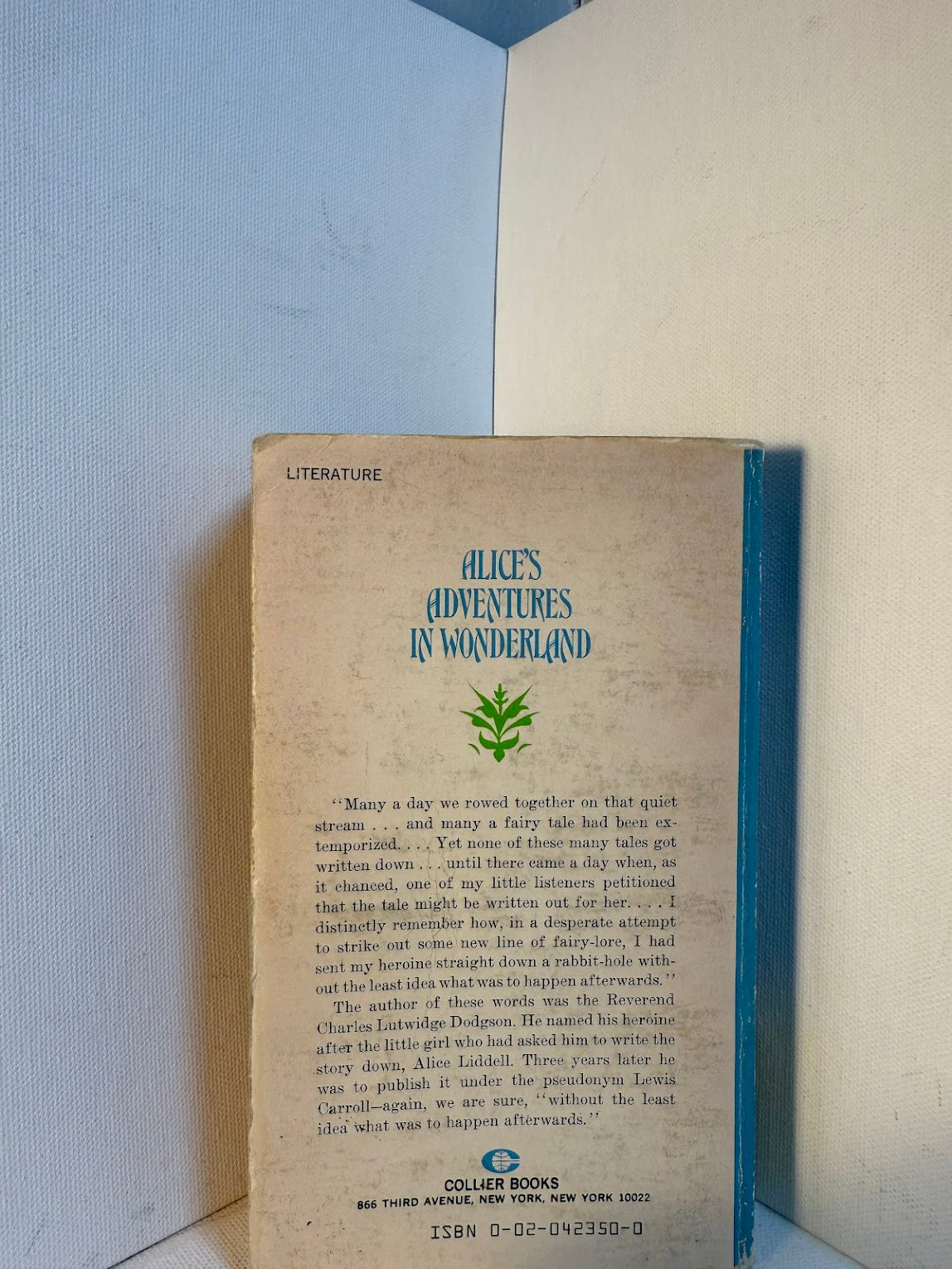 Alice's Adventures in Wonderland by Lewis Carroll