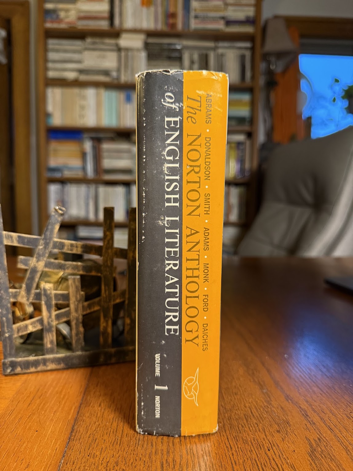 The Norton Anthology of English Literature Volume 1