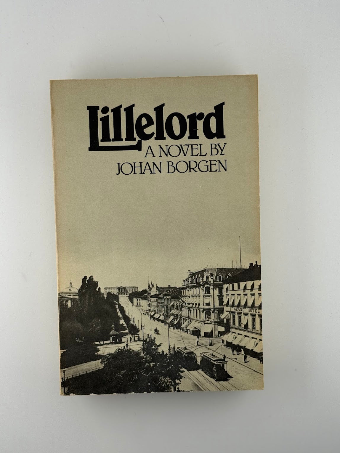 Lillelord by Johan Borgen