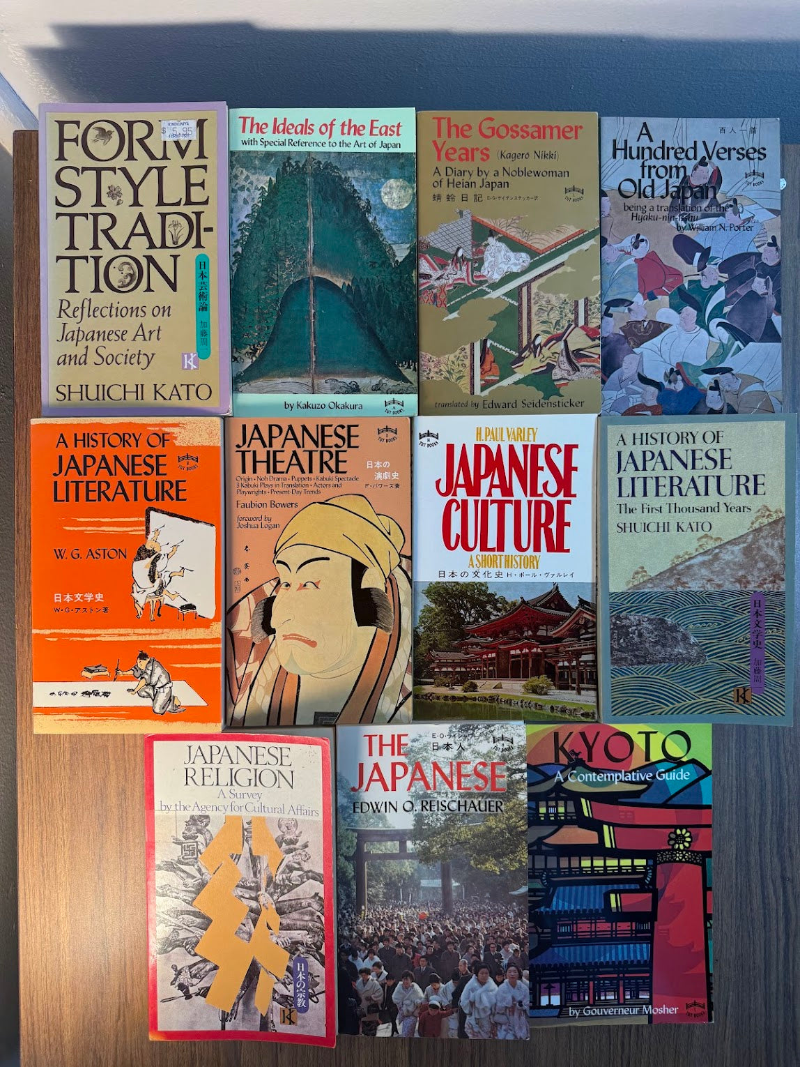 11 vintage Kodansha & Tuttle paperbacks on Japan