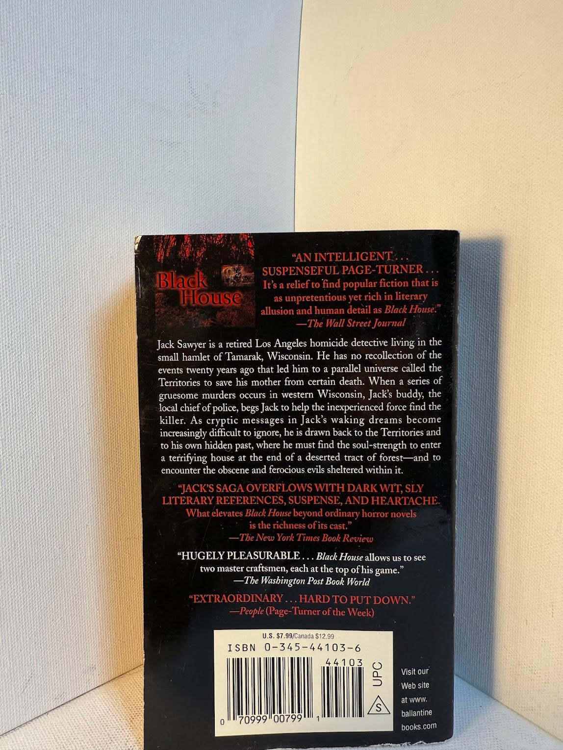 Black House by Stephen King and Peter Straub